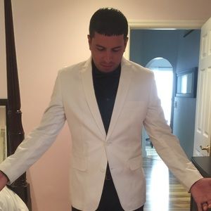 Meet your Posher, Isaac